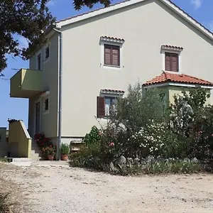 Kelk Appartamento Loznati